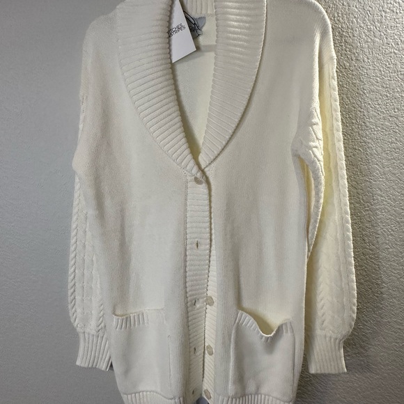 Oversized Cozy Cream Women's Cardigan - Picture 1 of 4